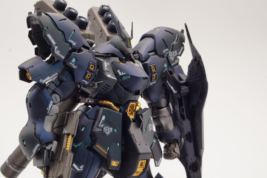 フレームが見える所はサイコフレームなイメージでグリーンを入れてみました