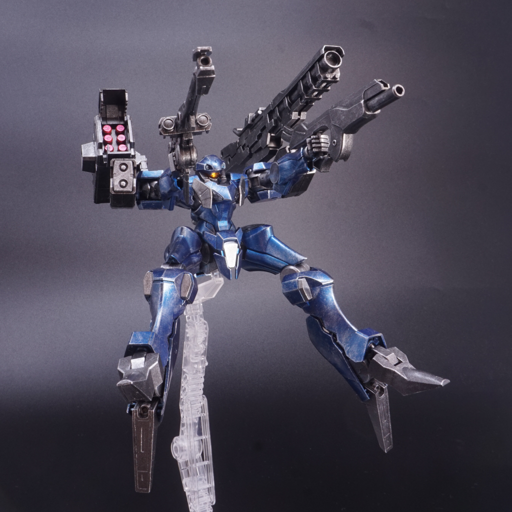 退きながら全武装ぶっぱ！