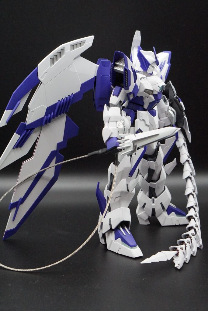 ビームサーベルのコードはホームセンターで調達したワイヤーを使ってみました。