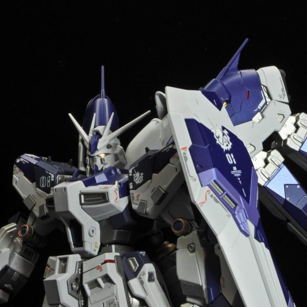 RG 1/144 Hi-νガンダム