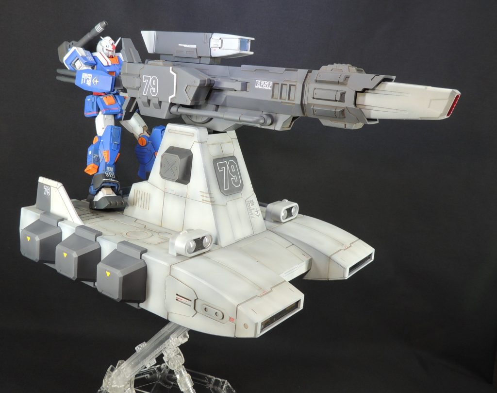 МSDの1/144フルアーマーガンダムは、子供の頃に夢見ていたアーマーの完全脱着を実現しており、往年のガンプラファンとしては感激もひとしおです。