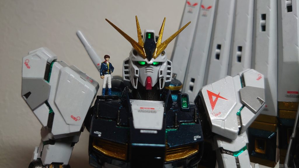 ちゃんとアムロも塗ってます