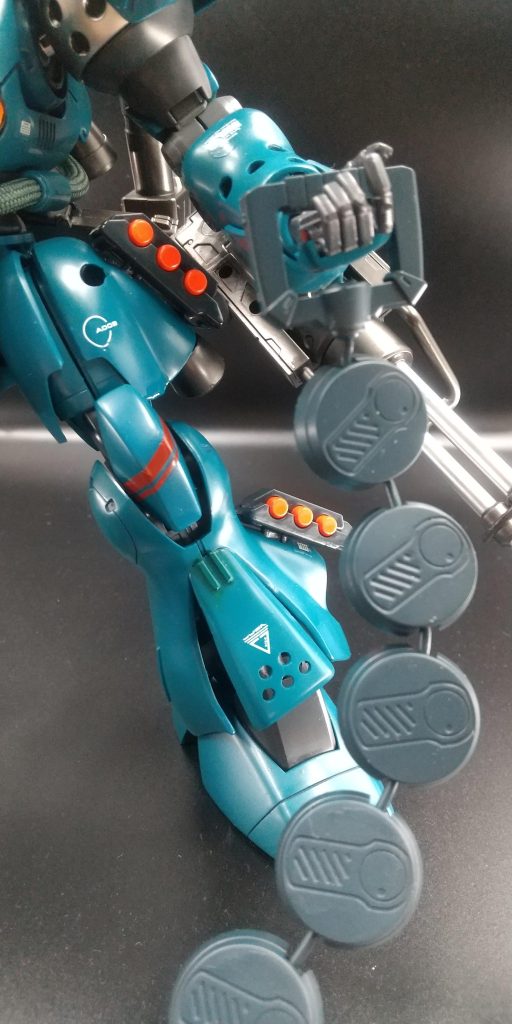 ミサイルポッドを追加しました。