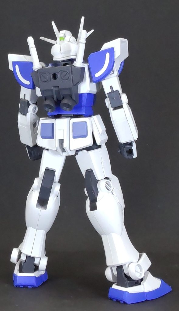 ラーガンダム試作壱型–3枚目/制作者：三代目和菓子屋