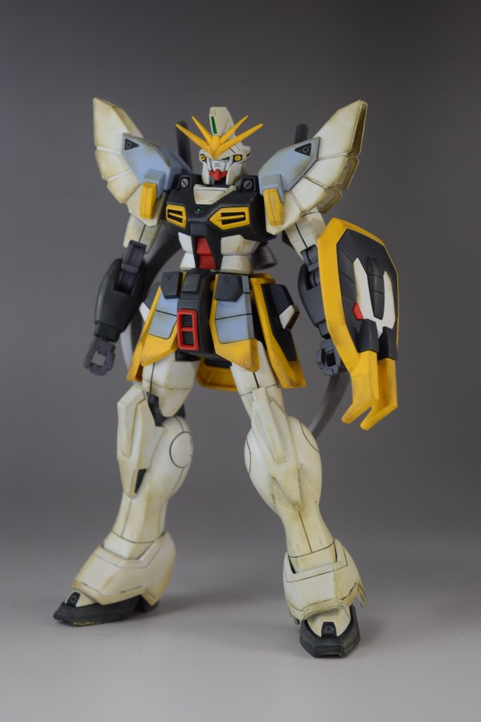 本体は基本工作を丁寧に行い、ヴェザリングマスターで砂漠の汚れを加えてみました