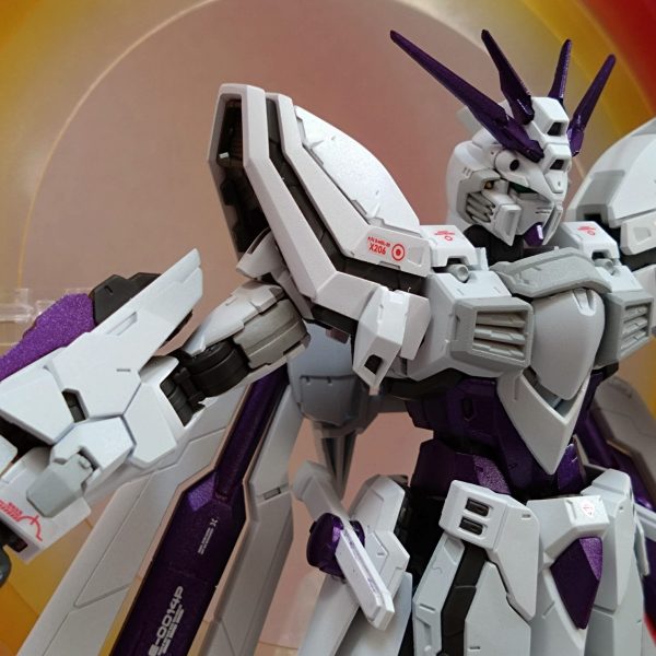 ゴッドガンダム　太陽の神　ニカ