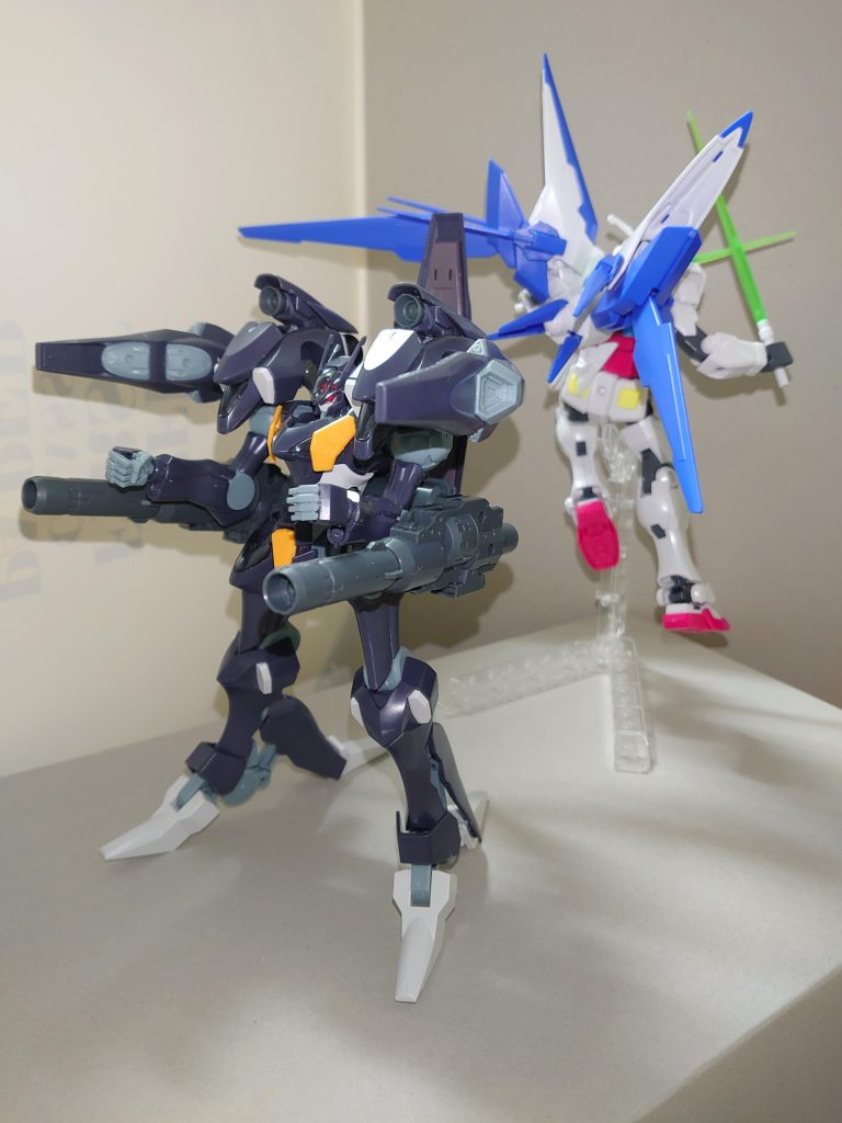 2つ前のアークファラクトと。瑠唯「殲滅します」香澄「背中は預かったよ」