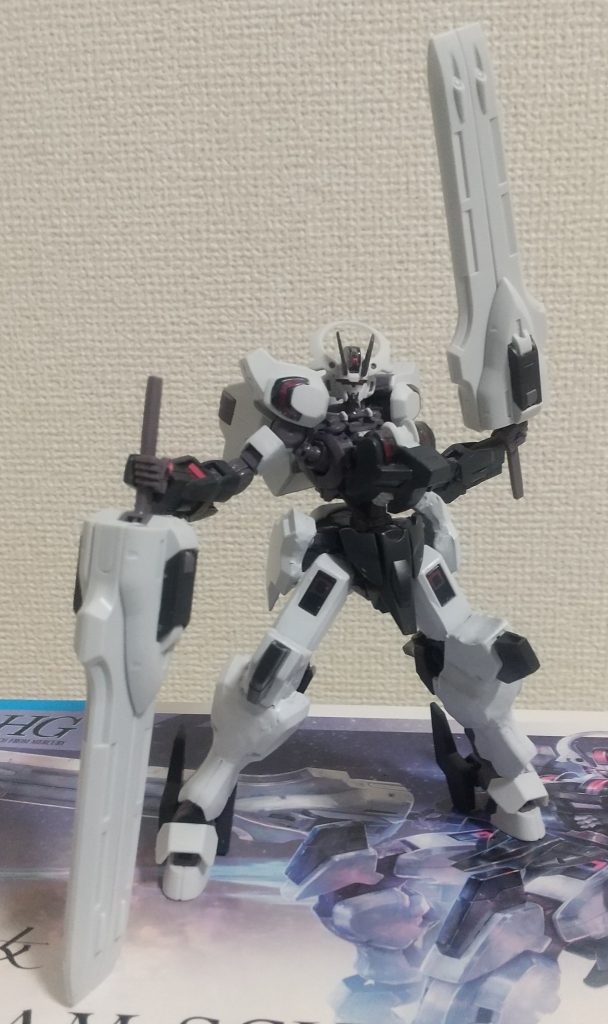 まず、ガンダムヴェパル(鉄血版シュバルゼッテ)から。