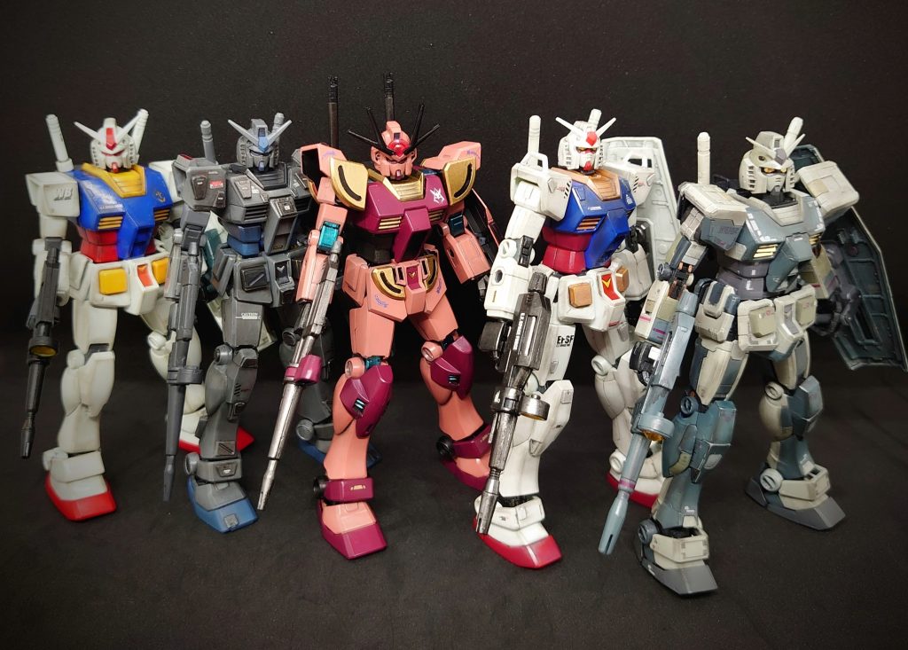 左から、旧HG、EG、ラーガンダム、HG REVIVE、RG並べるだけなら、遜色ないですね
