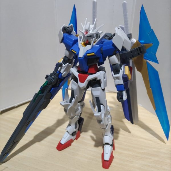 ファルクスガンダム