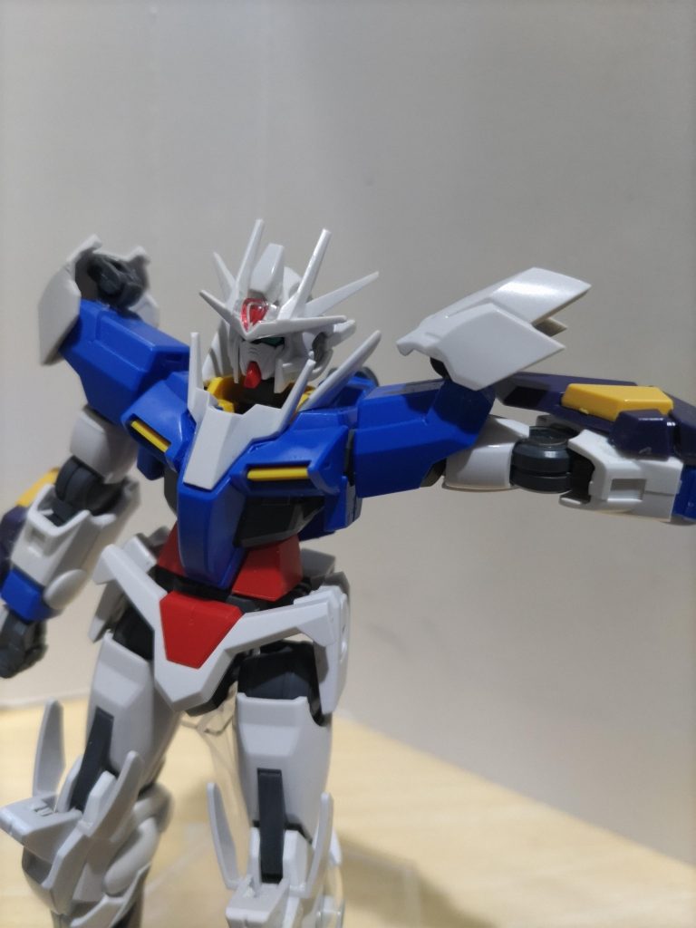 肩にバルバトスルプスの足の装甲を付けて動かせるようにしました。