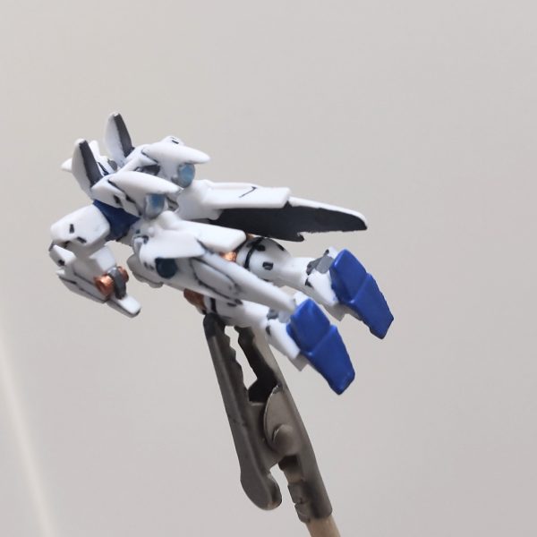 HGメカニクス GP03デンドロビウム天気が悪く、MGGP03ステイメンのトップコートができなかったので、購入したちっさい方のステイメン作りました。老眼には苦行です😰。手を付けたことで罪プラにはならないかな？（3枚目）