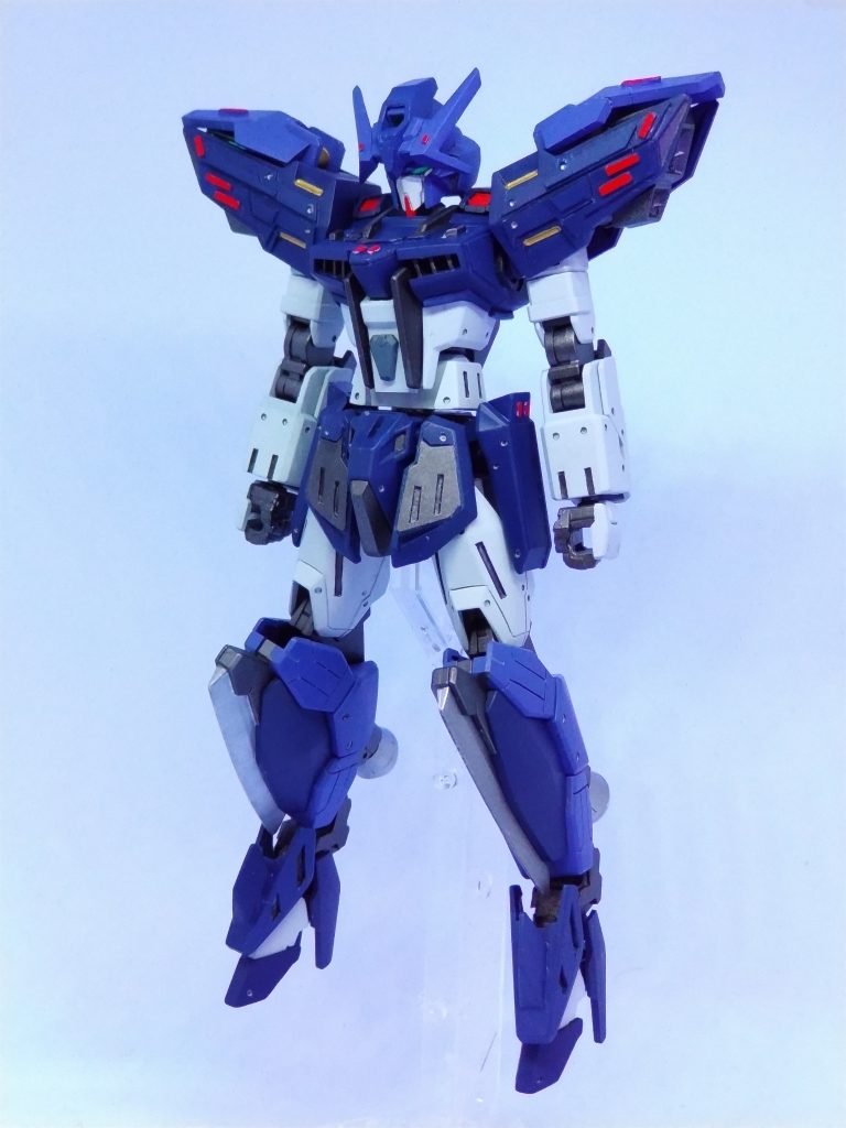 追加アーマー、兵装をパージすることで最軽量化することができる。脚部の大型アーマーシュナイダーと腰部に収納されているアーマーシュナイダーしか兵装はなくなるが、格闘戦特化の専用脚部や全身に設けられた高出力スラスターが超高速戦闘を実現させる。              ただし排熱問題が深刻化するため活動時間は3分と非常に短くなる。
