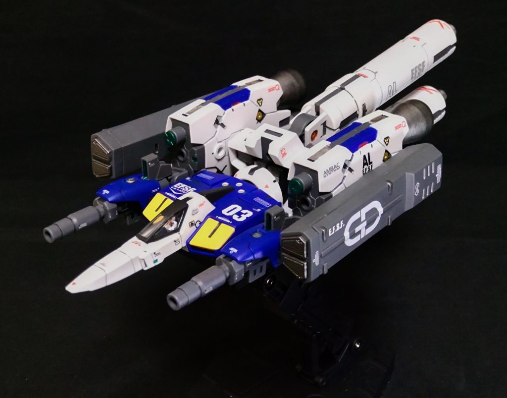 プロペラントタンク(短)装備。ビーム砲の威力が上がり、エネルギー切れが無くなります。プロペラントタンクは、長さが調節できるのも良いですね。