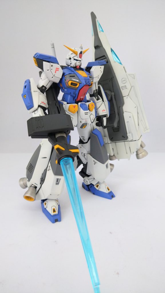 そして、F90ⅡとセットのIタイプ。F90Ⅱを引っ張り出すのが面倒くさくて、F90に装備しています、