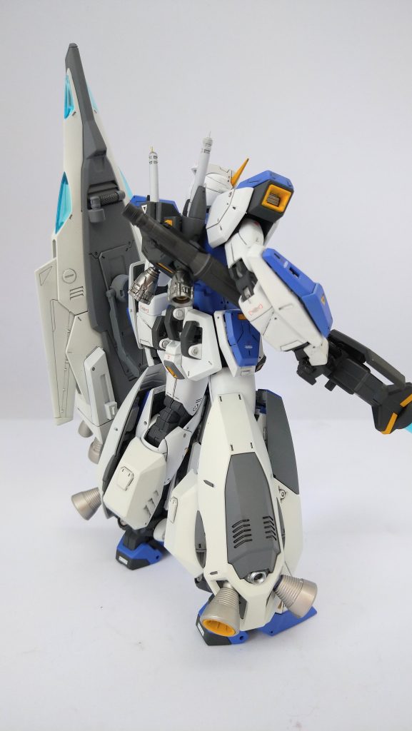 これも配色を大幅に変更。落ち着いた配色にしました。