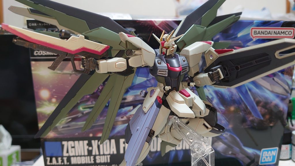 ＨＧＣＥフリーダムガンダム ９割塗装–3枚目/制作者：ぽちょ