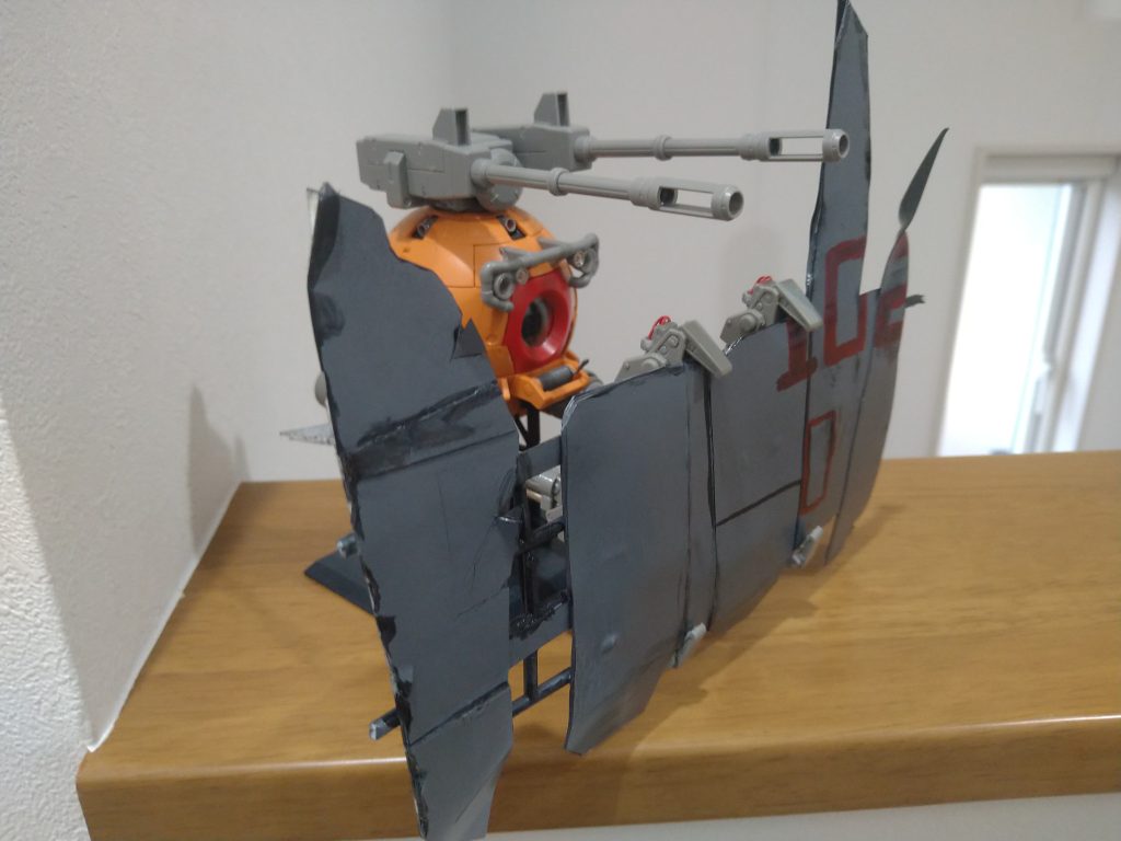 プラ板とランナーで作成しました。 