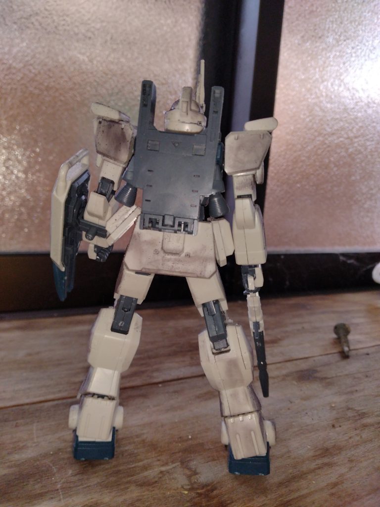 ガンダムEz8–3枚目/制作者：友情ピエール