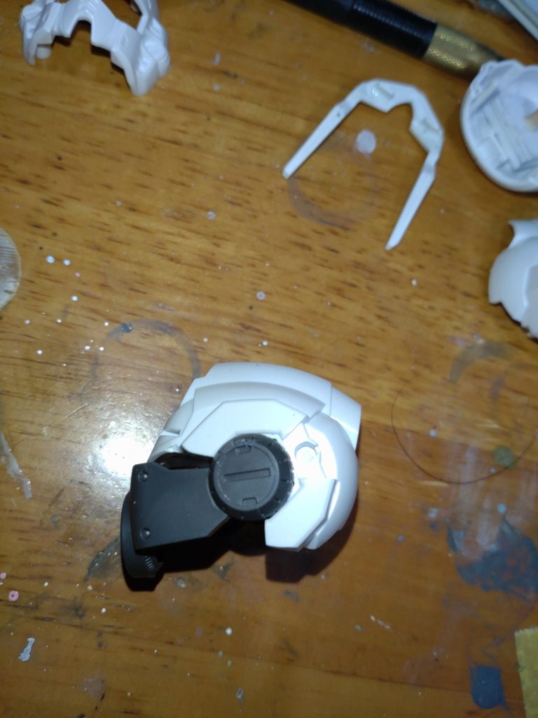 取り付けた感じ。何故かピッタリハマります。