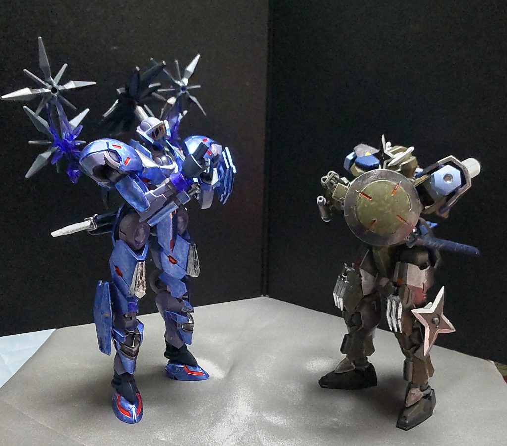 「ドーモ、ミカエリス＝サン。ガンヴォルヴァです。」「ドーモ、ガンヴォルヴァ＝サン。ミカエリスです。」忍者同士のイクサの前の挨拶は大事。古事記にもそう書かれている。