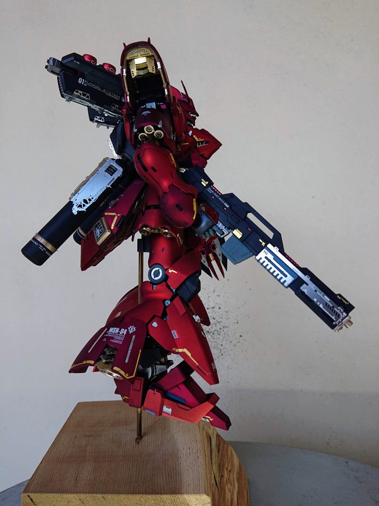 RG 1/144 サザビー マットメタリックレッド風–4枚目/制作者：@gtaped14131