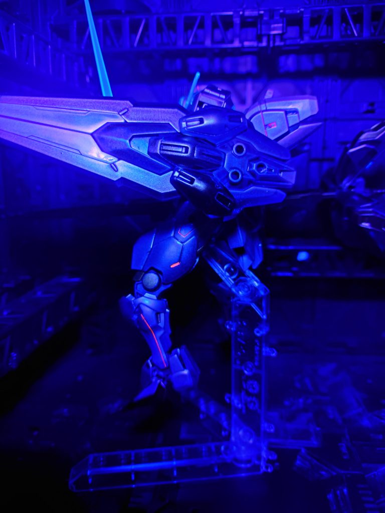 いつもの通り蛍光で発色させています。