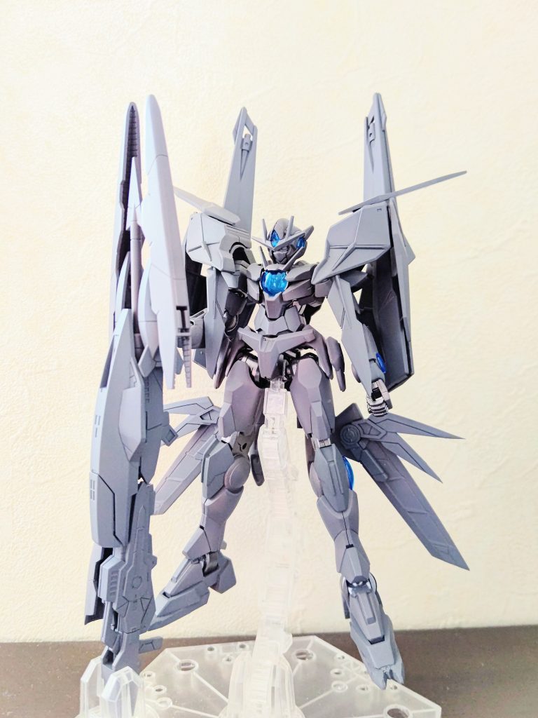 サフの状態使用キットダブルオーシアクアンタ(本体)ダブルリベイクライフルメルクワンウェポンズアルスアースリー(大型ビームライフルのみ)ガンダムバルバトス(足と腰部分に一部使用)