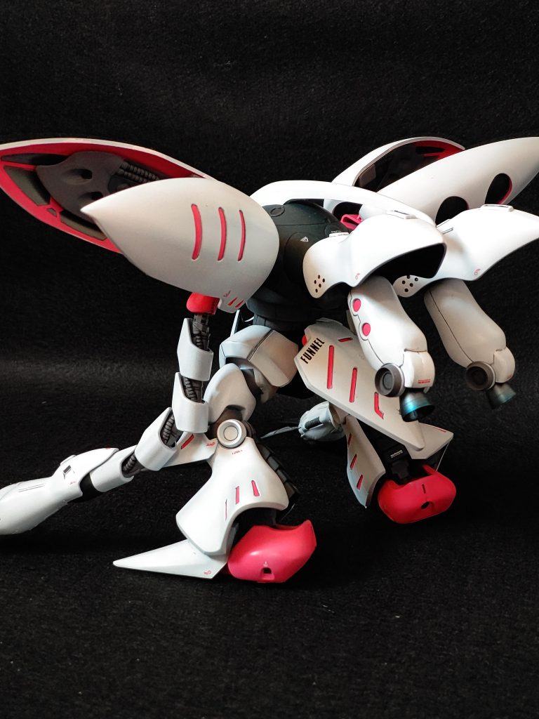 背部に追加したバーニアはハイゴックの肩パーツとキュベレイの脚部余すところなく使い切れたかなと思います