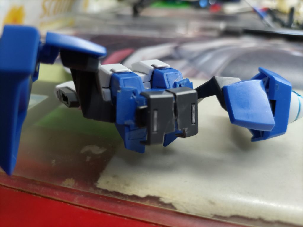 良い感じに切り取ったパーツを接続