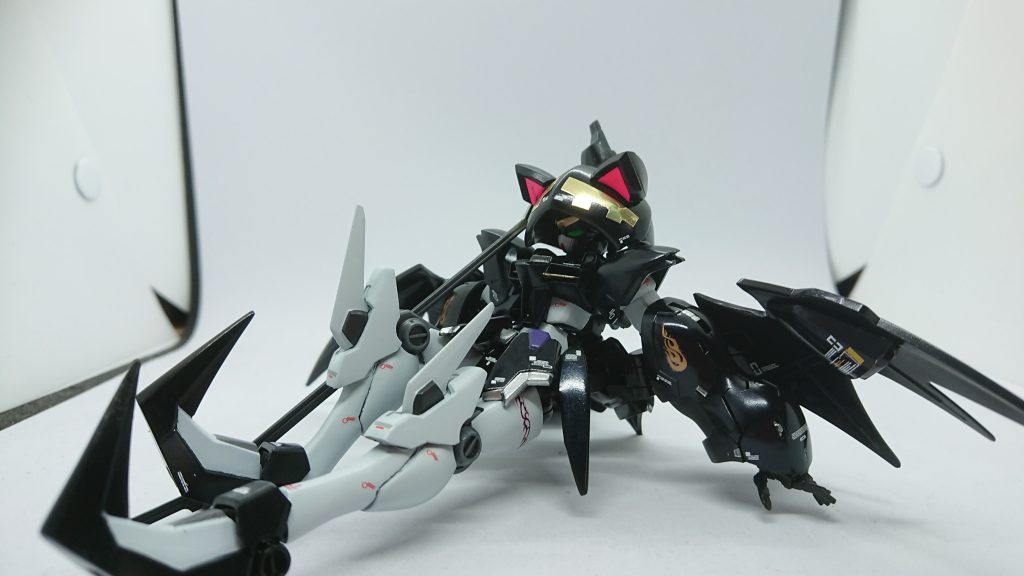 HGなのでポージングしやすさもいいですねこれ楽しみにしてました😅MGこりすぎて難しいですよね