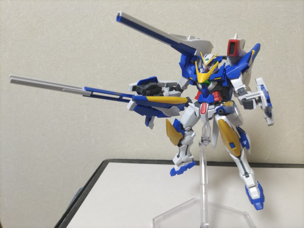 全火器を前方に向けてフルバースト