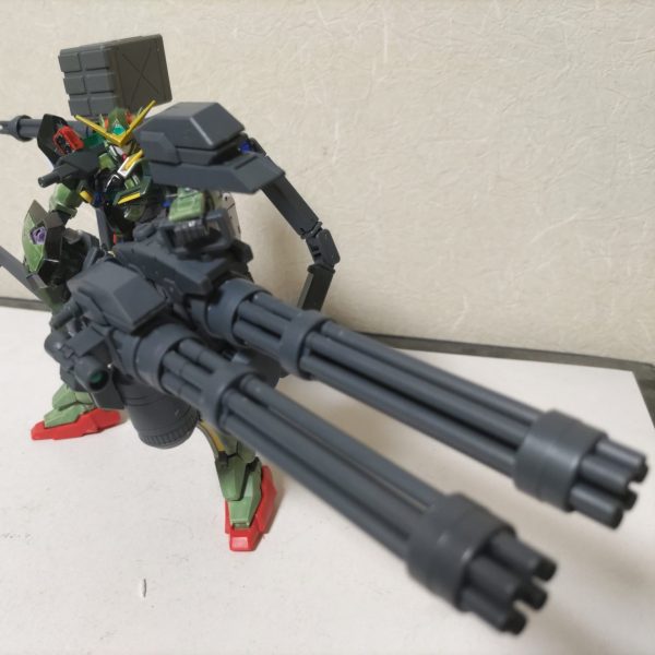 エクシア8番機ガトリングマスター