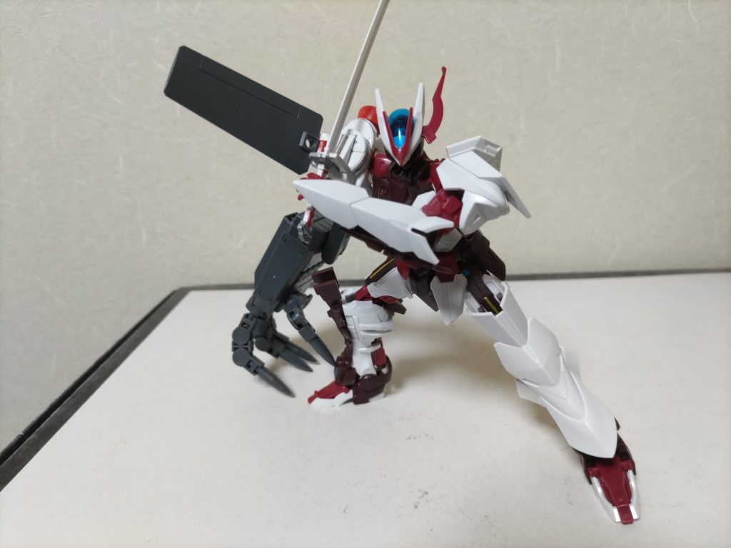 アストレイギガアーム–5枚目/制作者：プラナリアン