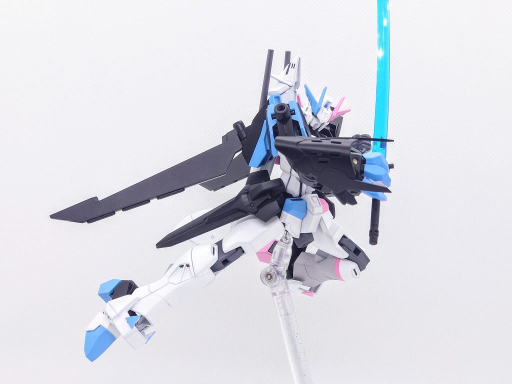 FUWAMOCO専用機【ファーガルムガンダム】–2枚目/制作者：LEN