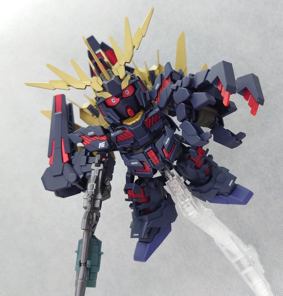 SDCS19 ユニコーンガンダム2号機バンシィ(デストロイモード)&バンシィ・ノルン パーツセット 『狂乱の獅子』–4枚目/制作者：早摘みレモン