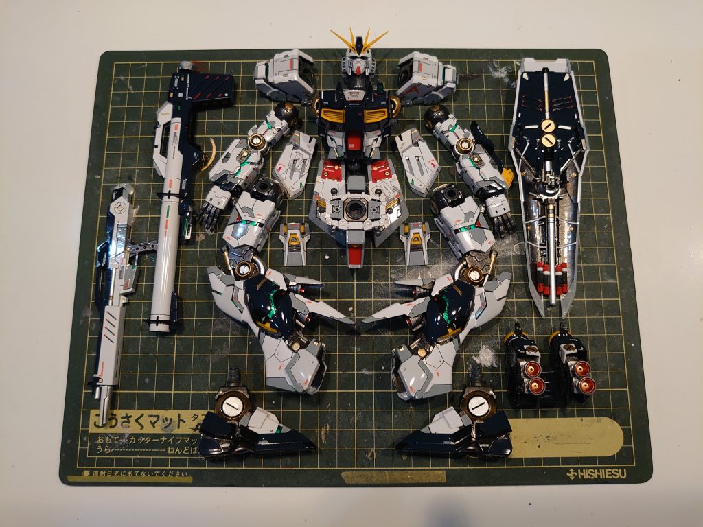 MG  νガンダム Var.Ka–4枚目/制作者：yuuchann