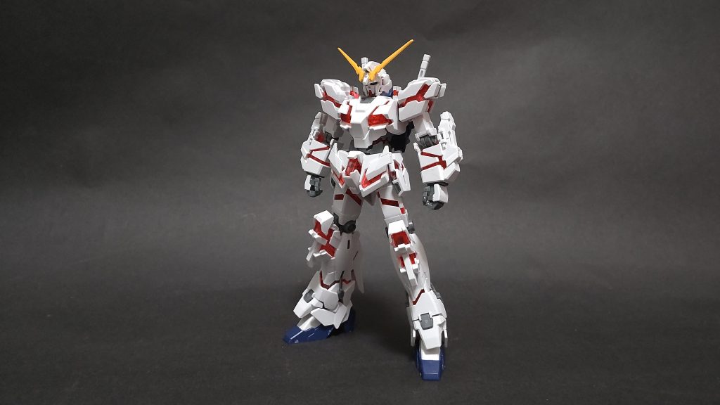 で、コレはフルサイコフレーム塗装前の状態。写真を見比べてみて思ったんですよね。