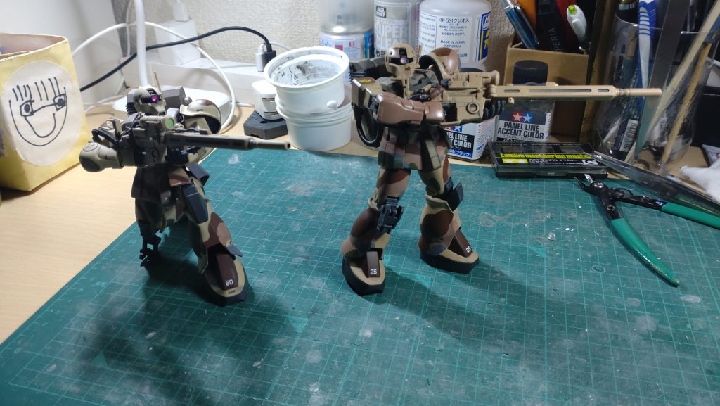 2体とも適当にカモフラージュ塗装してるので場所はバラバラです。