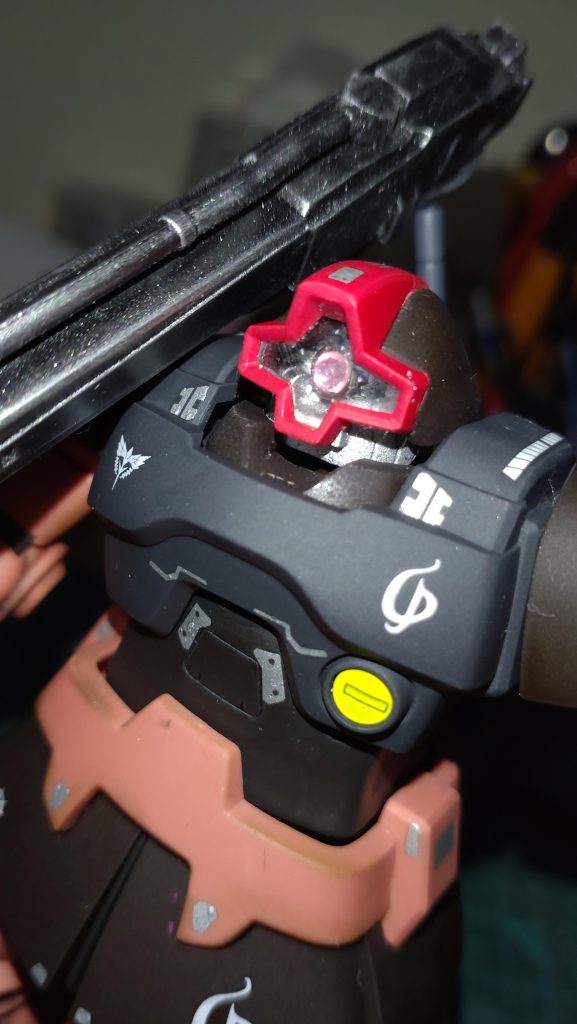 モノアイ内部を塗装してみたのですが…やらなくてもよかったかも…