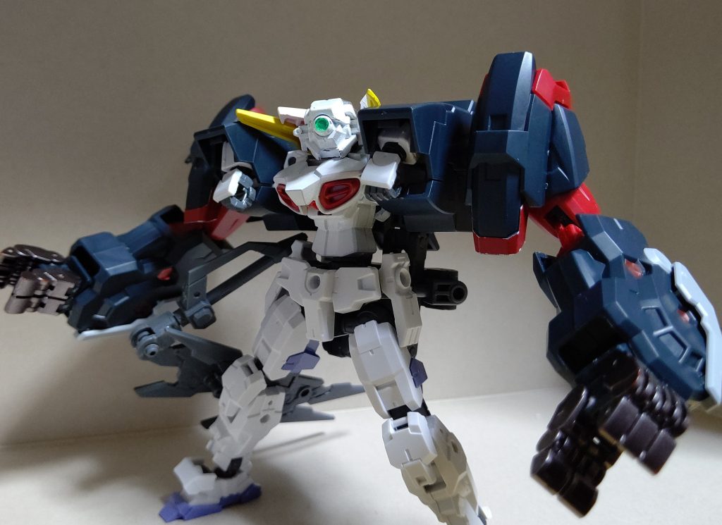 改修前。下半身を完全に取り換えた影響もあり、もはや別物である。