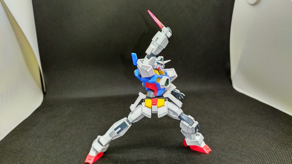 AGE-1の初陣、滅多刺しからの突き上げの再現イメージで。この頃から既に後の殲滅爺の鱗片が··