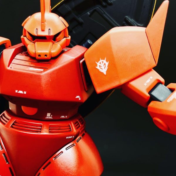 HGシャア専用ゲルググ