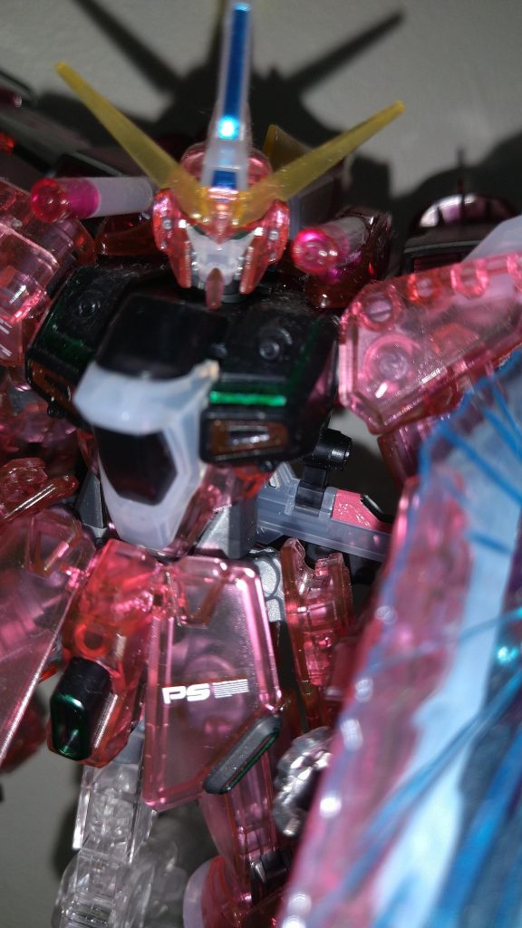 緑はルミナスメタグリーンで塗装しました。