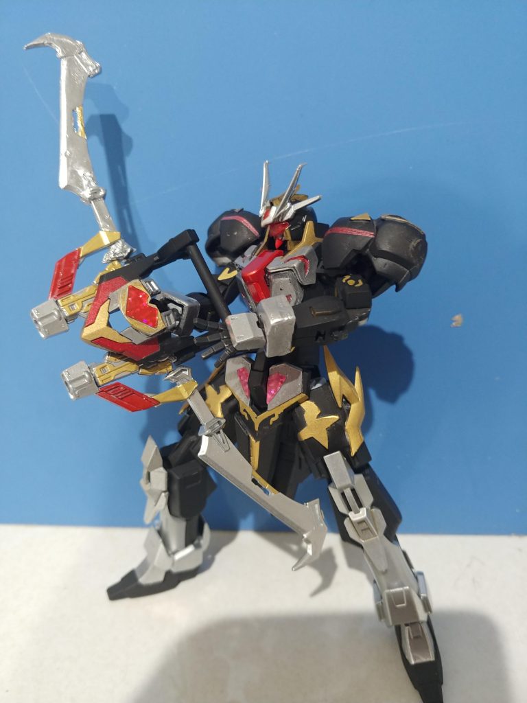 カリスガンダム–3枚目/制作者：@DD92462514