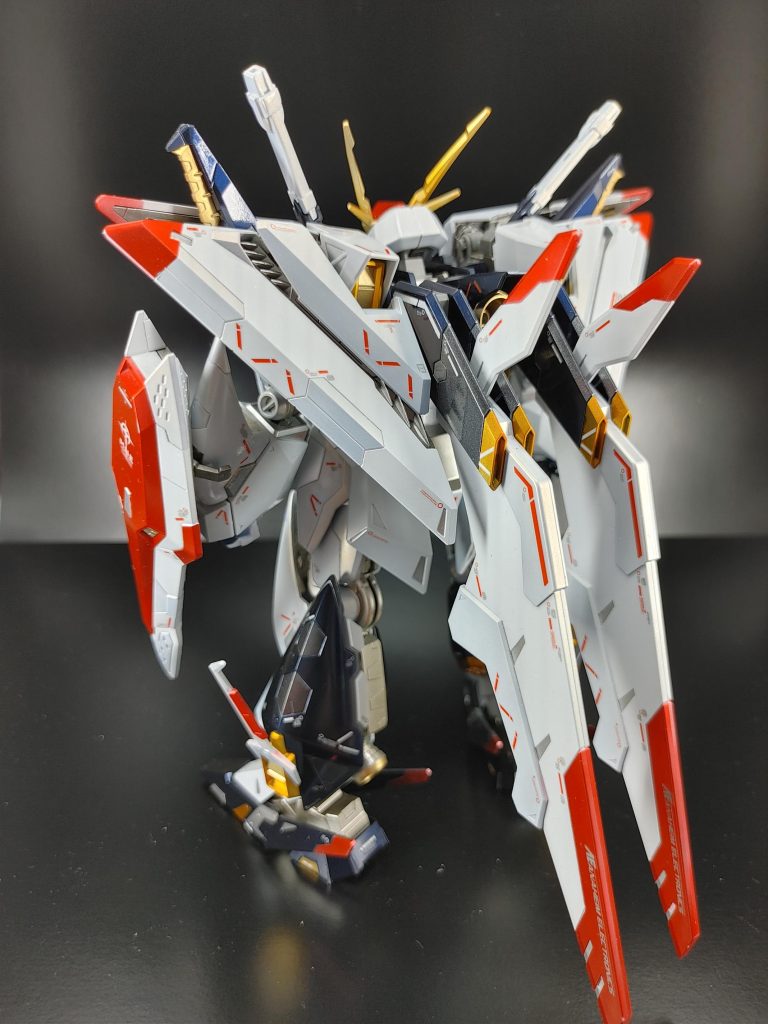 クスィーガンダム–3枚目/制作者：GM.