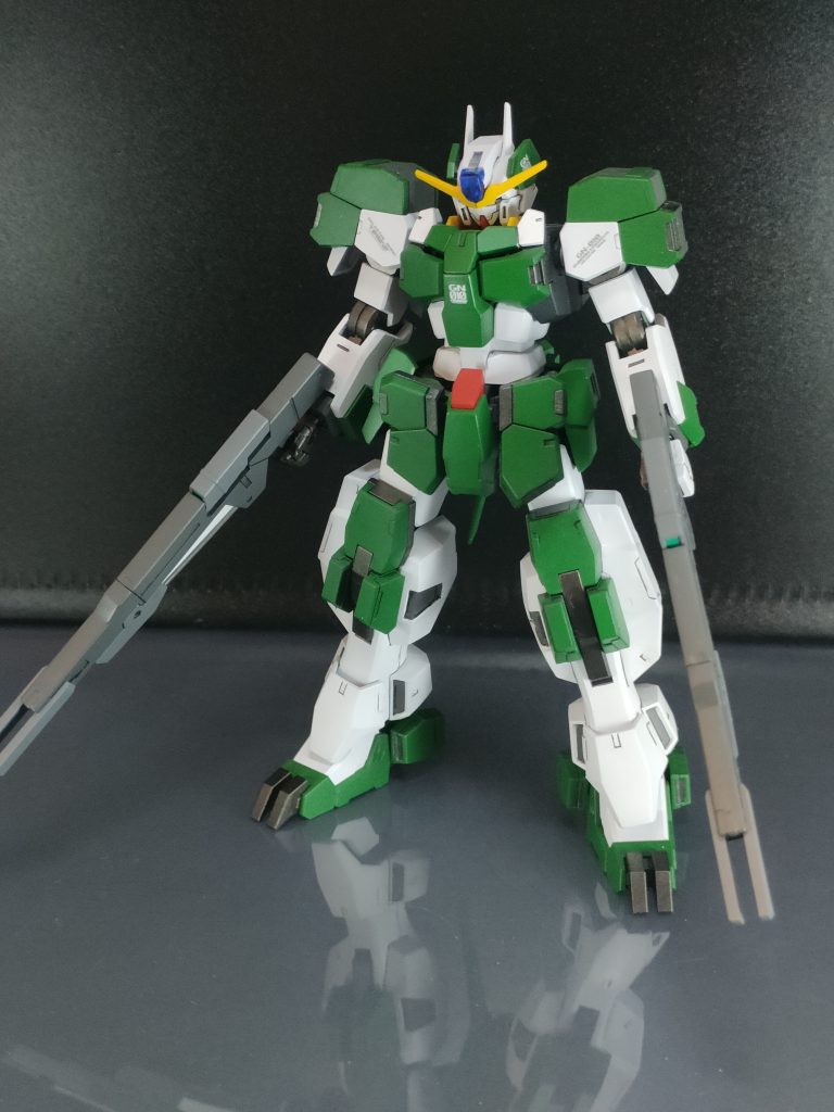 シンプル太く角張った足が好きぃ！