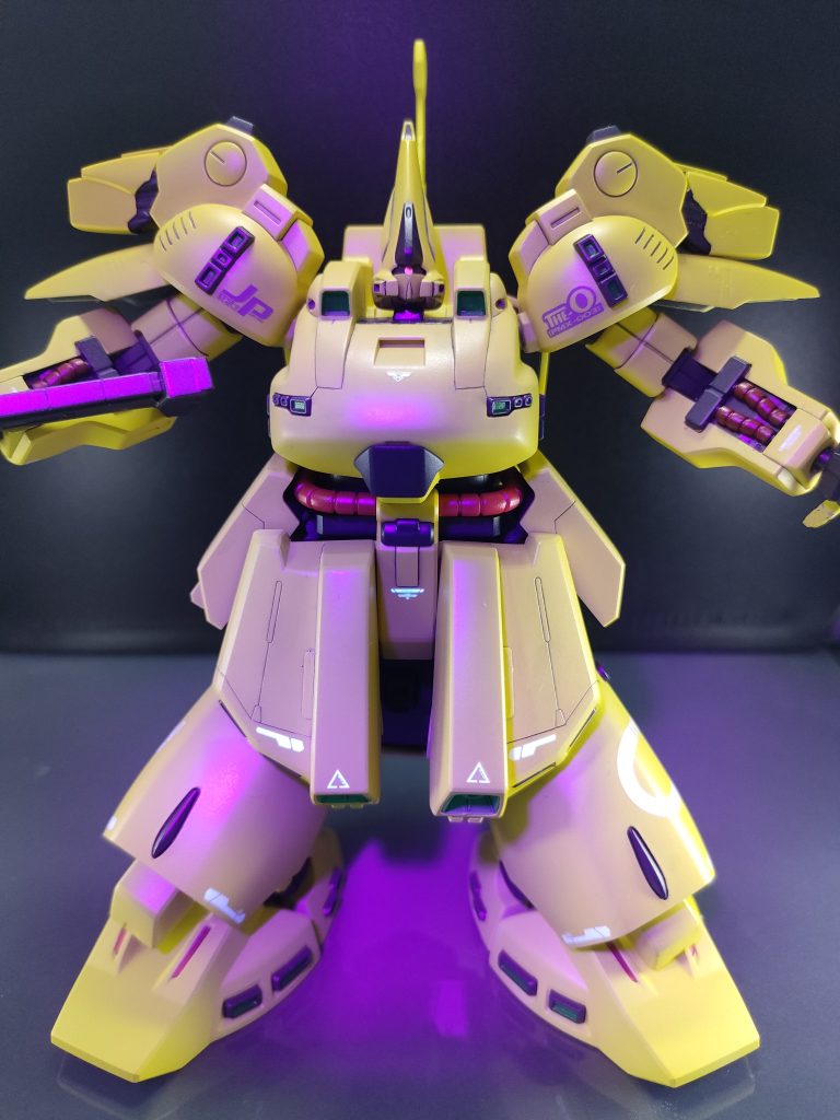 フハハハ！！ブラックライトでプレッシャーをイメージ