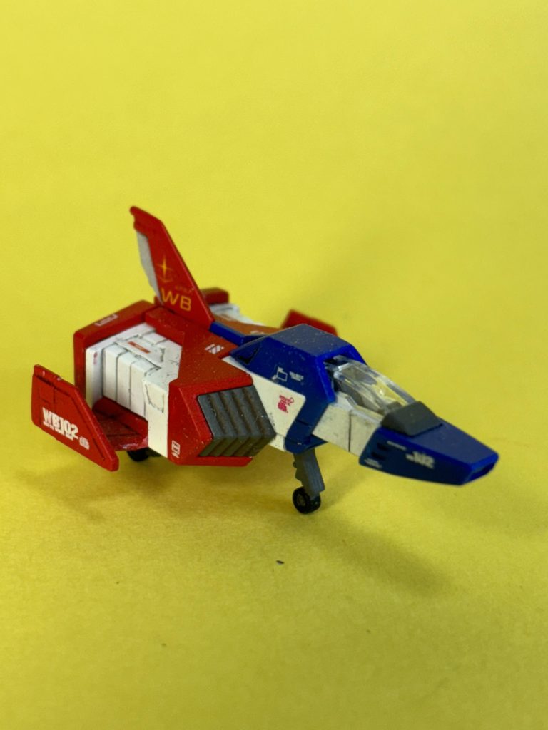 コアファイター。コックピット狭すぎでは？