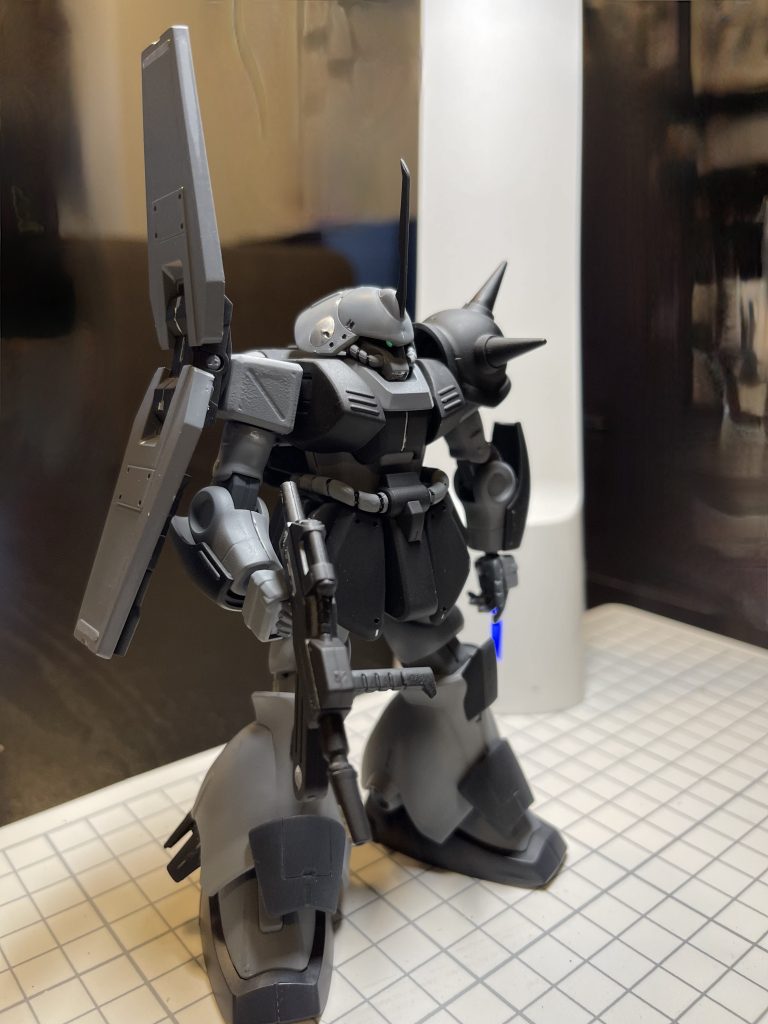 本格的な塗装なんかしたこと無かった子供時代に憧れた塗装仕上げ。まぁまぁ初めてにしては満足かな。。。と笑